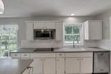 498 Marion Manor Woods - Photo 18