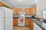 6688 Cherry Bend - Photo 23