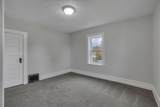 900 Gambier Street - Photo 36