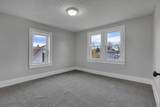 900 Gambier Street - Photo 40