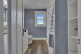 900 Gambier Street - Photo 42