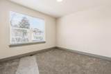 172 Whitethorne Avenue - Photo 18