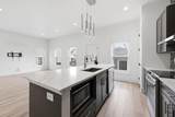 1102 Summit Street - Photo 11