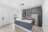1102 Summit Street - Photo 7