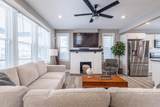 915 Kelton Avenue - Photo 11