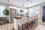 915 Kelton Avenue - Photo 18