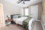 915 Kelton Avenue - Photo 35