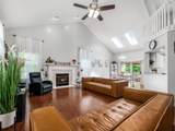 1004 Featherstone Court - Photo 3