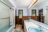 7945 Riverside Drive - Photo 34