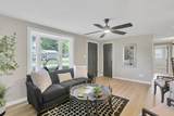 201 Dorchester Drive - Photo 3