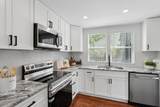 544 Selby Boulevard - Photo 10