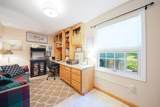 1186 Royal Oak Court - Photo 17