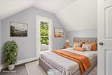 521 Burgess Street - Photo 24