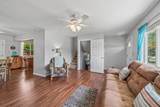 3006 Thomas Avenue - Photo 8