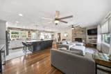 305 Woodsview Drive - Photo 19
