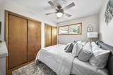 305 Woodsview Drive - Photo 29