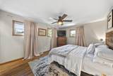 305 Woodsview Drive - Photo 34