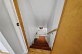 305 Woodsview Drive - Photo 37