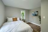 679 Richardson Avenue - Photo 38
