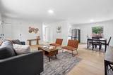 250 Gladys Avenue - Photo 2