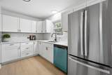 250 Gladys Avenue - Photo 8