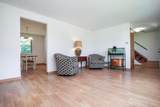 724 Hunters Run - Photo 19
