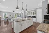 7800 Straits Lane - Photo 7