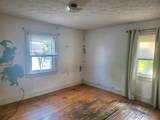 1081 Kelton Avenue - Photo 17