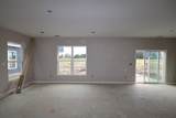 5822 Creekview Drive - Photo 3