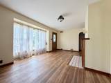 121 Southampton Avenue - Photo 4
