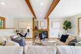 7985 Riverside Drive - Photo 8