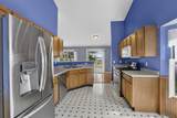 1059 Somerset Court - Photo 18