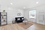 142 Gladys Road - Photo 6