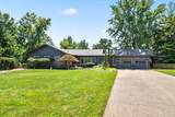 305 Woodsview Drive - Photo 5