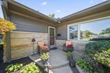 305 Woodsview Drive - Photo 6