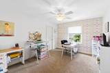8069 Saybrook Drive - Photo 22