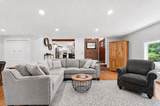 1086 Burg Street - Photo 9