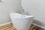 1572 Hanford Street - Photo 33