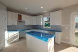 1095 Jeffrey Lane - Photo 10