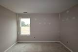 5822 Creekview Drive - Photo 12