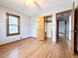 121 Southampton Avenue - Photo 15