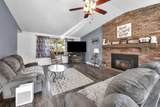 65 Renfrew Drive - Photo 6