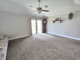 1909 Teakwood Drive - Photo 11