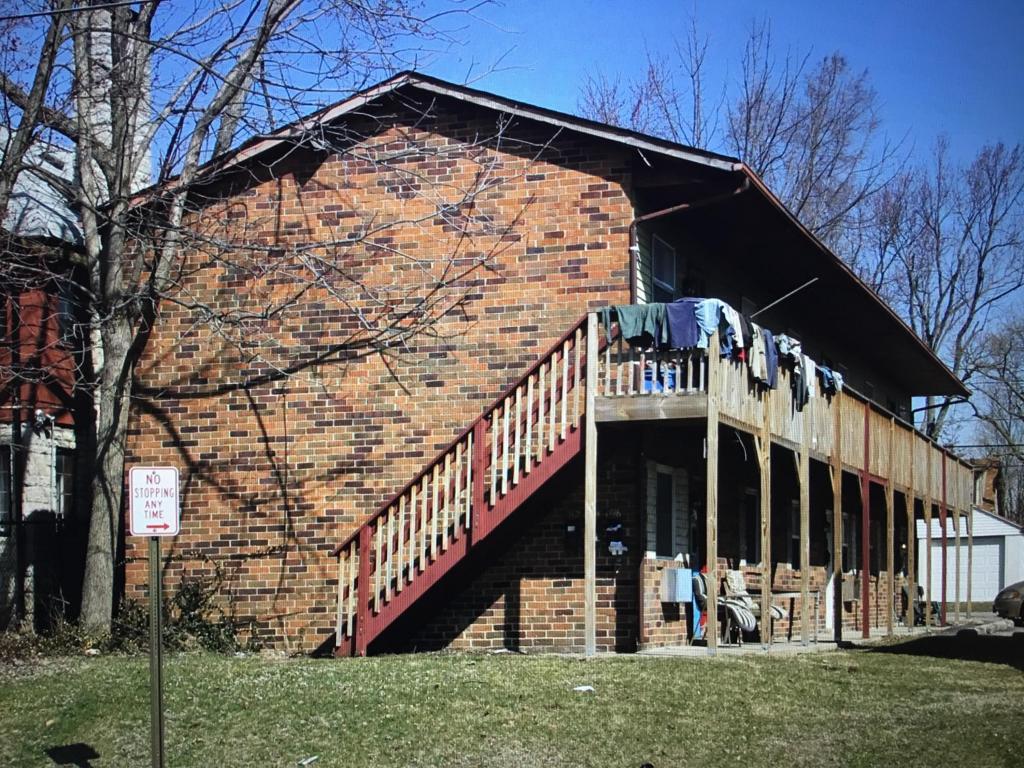 1720 Weber Road - Photo 1