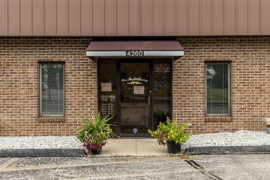 4260 Weaver Court - Photo 1