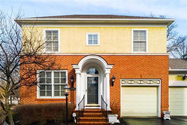 1374 White Oak Lane - Photo 1