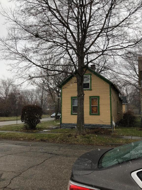 4507 Lester Street - Photo 1