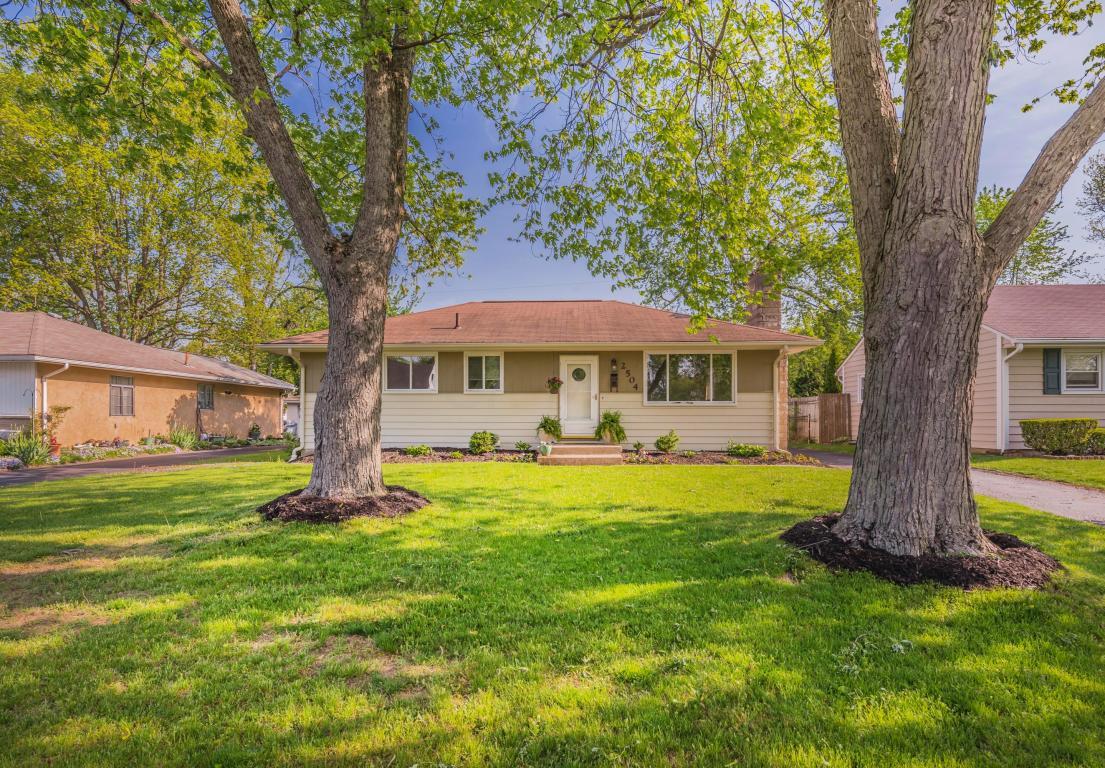 2504 Shrewsbury Road - Photo 1