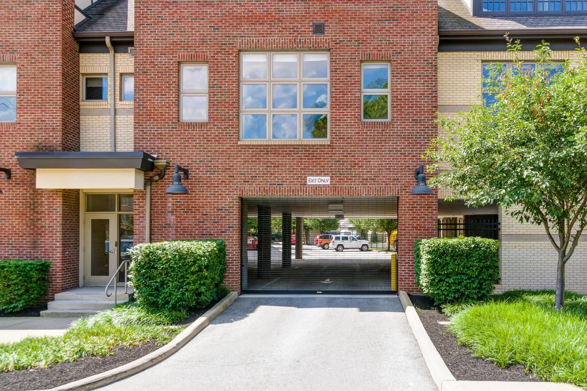 825 4th Street - Photo 1