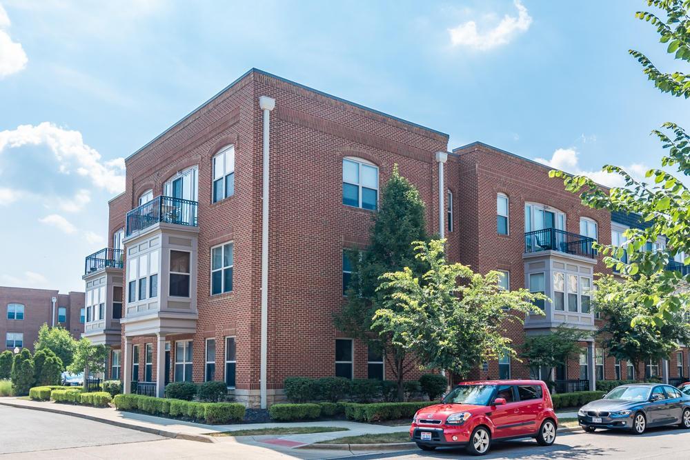960 Perry Street - Photo 1